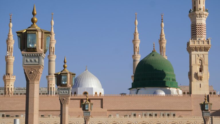 Ziyarat in Madinah: A Pilgrim’s Guide to the City of the Prophet (PBUH)
